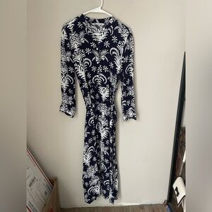 Zara Blue and White Sheath Dress with Bishop Sleeves